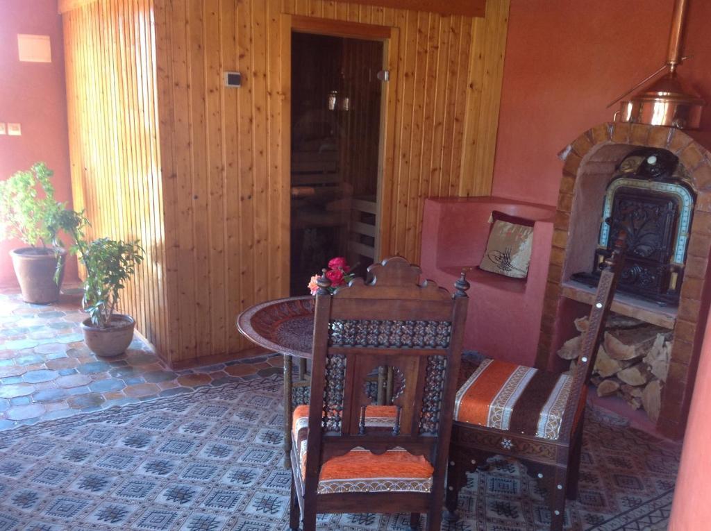 Riad Timadrouine Timatraouine Εξωτερικό φωτογραφία